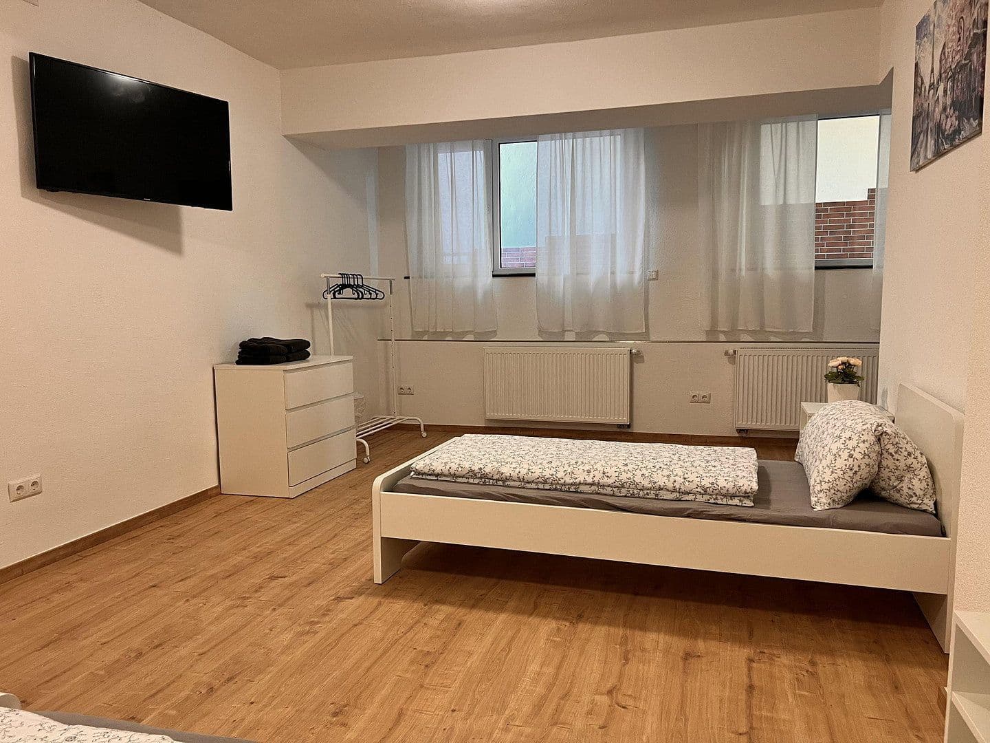 Pronájem bytu 3+1 77 m², Ihringshäuser Straße 12, Kassel, Hessen Pronájem bytu 3+1 77 m², Ihringshäuser Straße 12, Kassel, Hessen