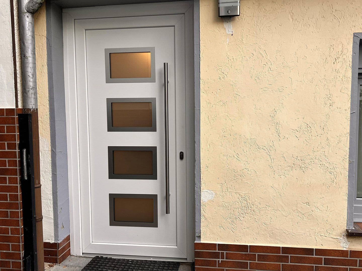 Pronájem bytu 3+1 77 m², Ihringshäuser Straße 12, Kassel, Hessen Pronájem bytu 3+1 77 m², Ihringshäuser Straße 12, Kassel, Hessen