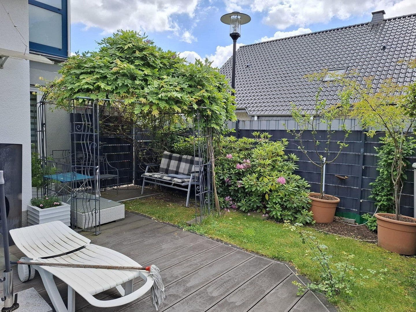 Prodej domu 173 m², pozemek 497 m², Werl, Severní Porýní-Vestfálsko Prodej domu 173 m², pozemek 497 m², Werl, Severní Porýní-Vestfálsko