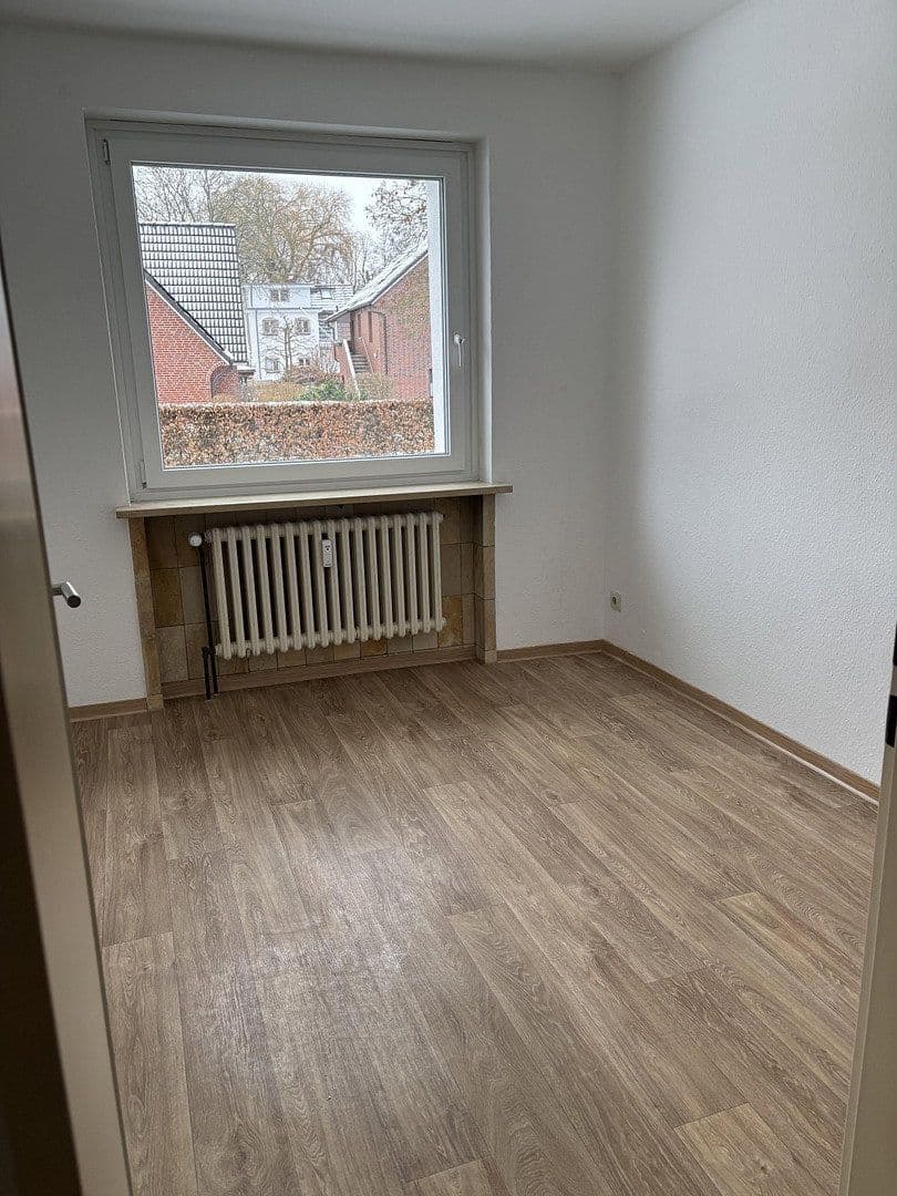 Pronájem bytu 4+1 87 m², Pinneberger Straße 55, Wedel, Šlesvicko-Holštýnsko Pronájem bytu 4+1 87 m², Pinneberger Straße 55, Wedel, Šlesvicko-Holštýnsko