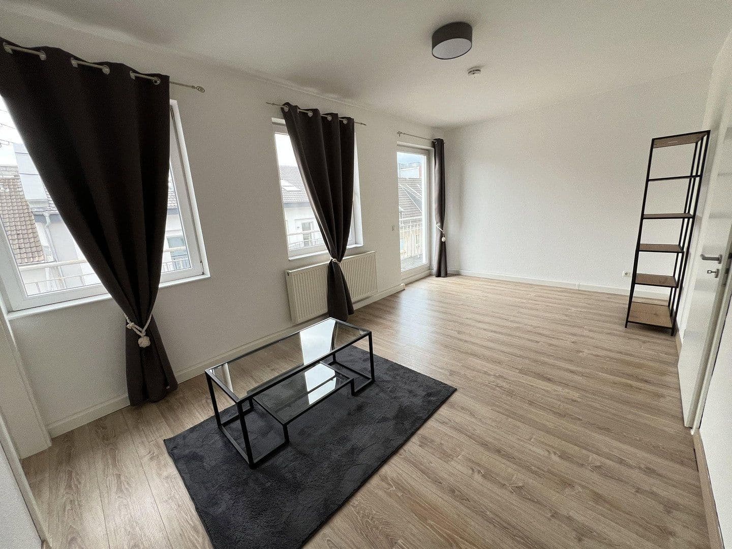 Pronájem bytu 2+1 59 m², Luisenstraße 28, Wuppertal, Severní Porýní-Vestfálsko Pronájem bytu 2+1 59 m², Luisenstraße 28, Wuppertal, Severní Porýní-Vestfálsko