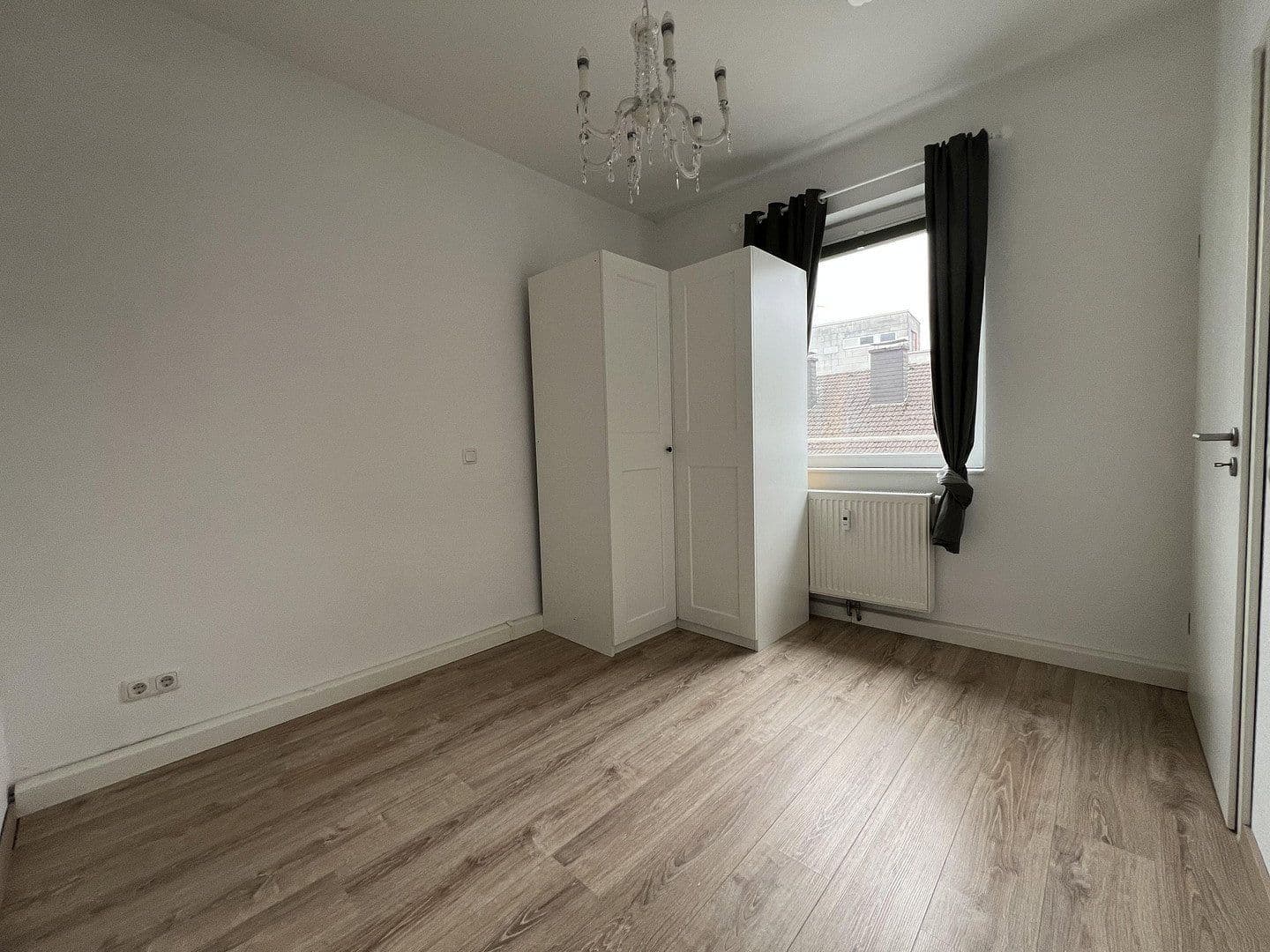 Pronájem bytu 2+1 59 m², Luisenstraße 28, Wuppertal, Severní Porýní-Vestfálsko Pronájem bytu 2+1 59 m², Luisenstraße 28, Wuppertal, Severní Porýní-Vestfálsko