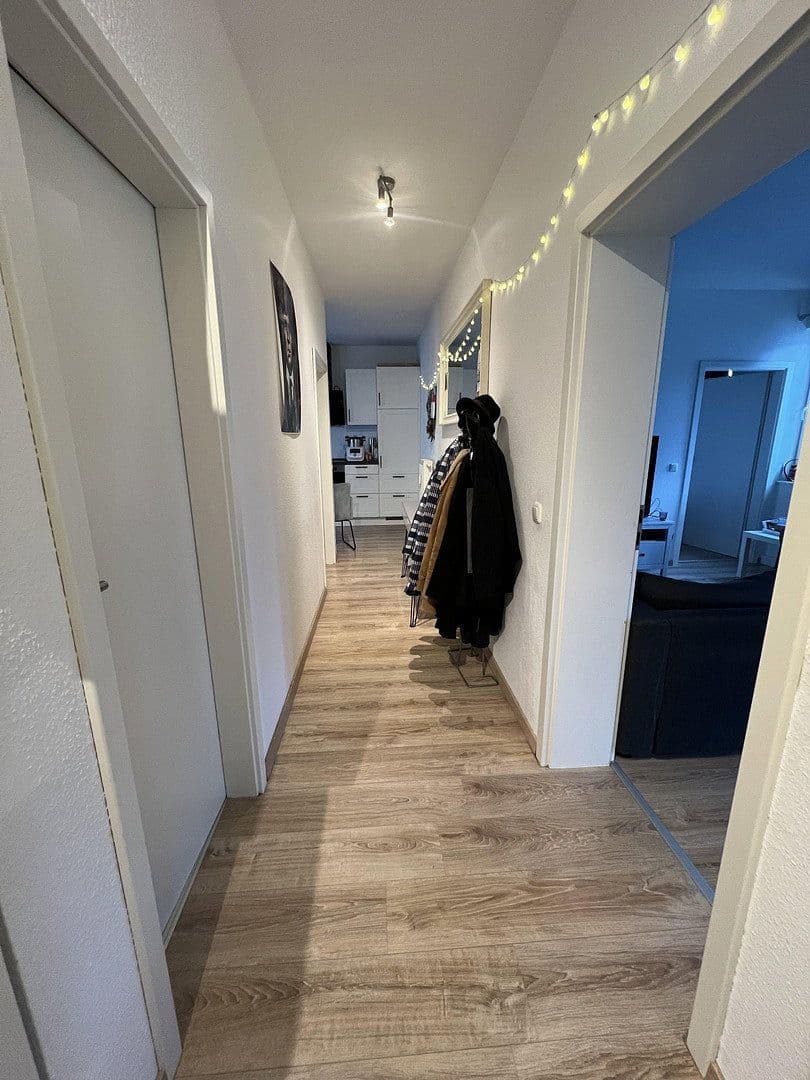 Pronájem bytu 2+1 59 m², Luisenstraße 28, Wuppertal, Severní Porýní-Vestfálsko Pronájem bytu 2+1 59 m², Luisenstraße 28, Wuppertal, Severní Porýní-Vestfálsko