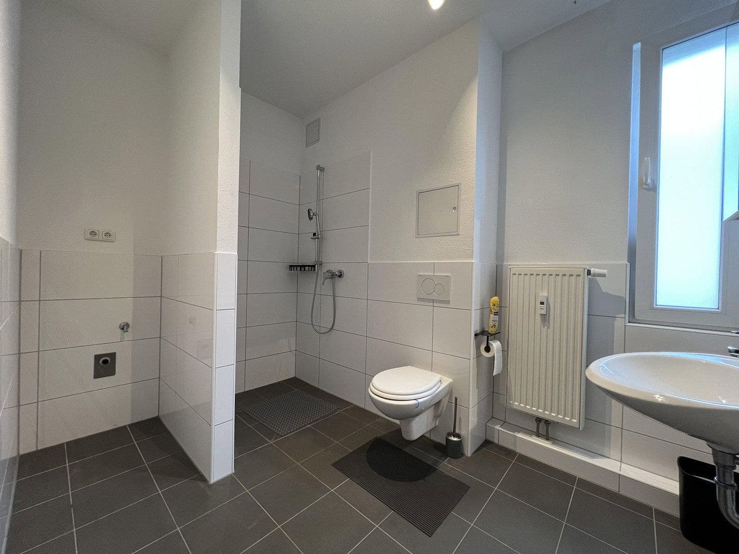 Pronájem bytu 2+1 59 m², Luisenstraße 28, Wuppertal, Severní Porýní-Vestfálsko Pronájem bytu 2+1 59 m², Luisenstraße 28, Wuppertal, Severní Porýní-Vestfálsko