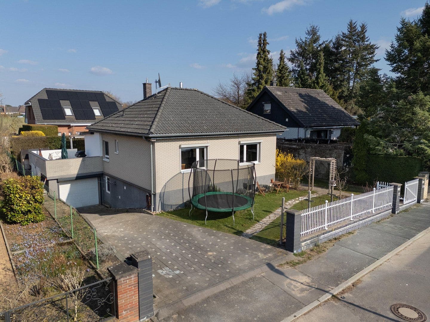 Prodej domu 88 m², pozemek 399 m², Am Espenpfuhl 77, 12355 Berlin, Berlin, Berlín Prodej domu 88 m², pozemek 399 m², Am Espenpfuhl 77, 12355 Berlin, Berlin, Berlín