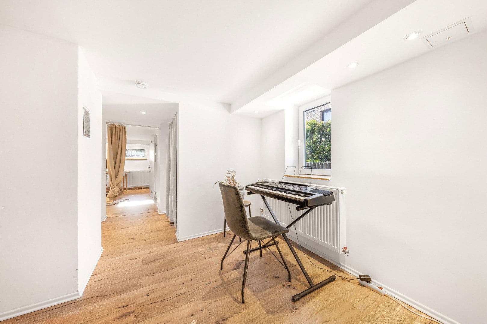 Prodej domu 88 m², pozemek 399 m², Am Espenpfuhl 77, 12355 Berlin, Berlin, Berlín Prodej domu 88 m², pozemek 399 m², Am Espenpfuhl 77, 12355 Berlin, Berlin, Berlín