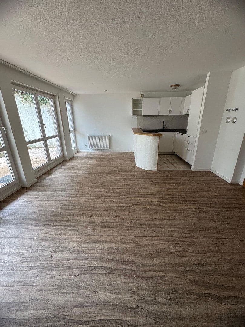 Pronájem bytu 2+kk 61 m², Friedrichstraße 46, Denkendorf, Bádensko-Württembersko Pronájem bytu 2+kk 61 m², Friedrichstraße 46, Denkendorf, Bádensko-Württembersko
