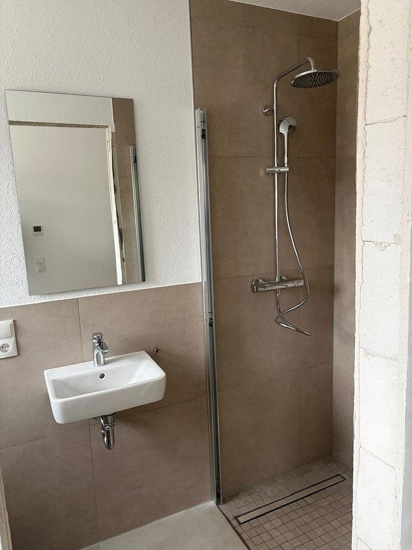 Pronájem bytu 3+1 86 m², Lingen (Ems), Dolní Sasko Pronájem bytu 3+1 86 m², Lingen (Ems), Dolní Sasko