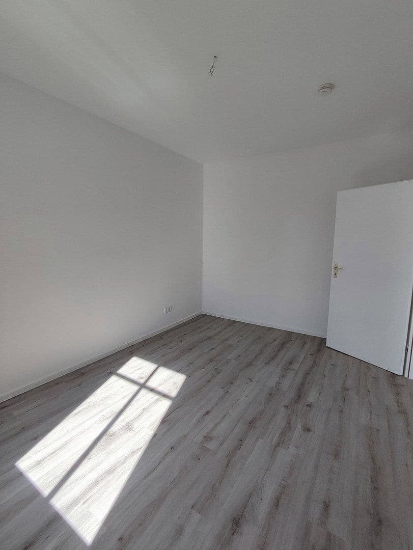 Pronájem bytu 2+1 49 m², Holsteiner Straße 33, Magdeburg, Sasko-Anhaltsko Pronájem bytu 2+1 49 m², Holsteiner Straße 33, Magdeburg, Sasko-Anhaltsko