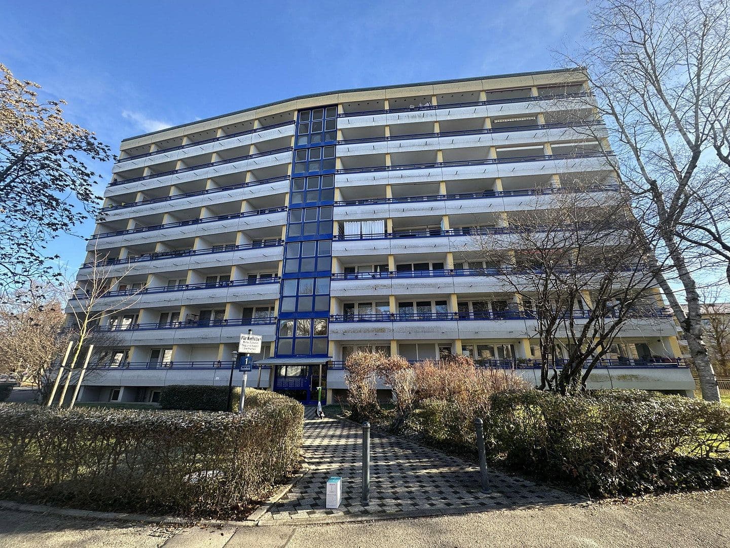 Pronájem bytu 1+1 30 m², Rudolfstr. 1, Planegg, Bavorsko Pronájem bytu 1+1 30 m², Rudolfstr. 1, Planegg, Bavorsko