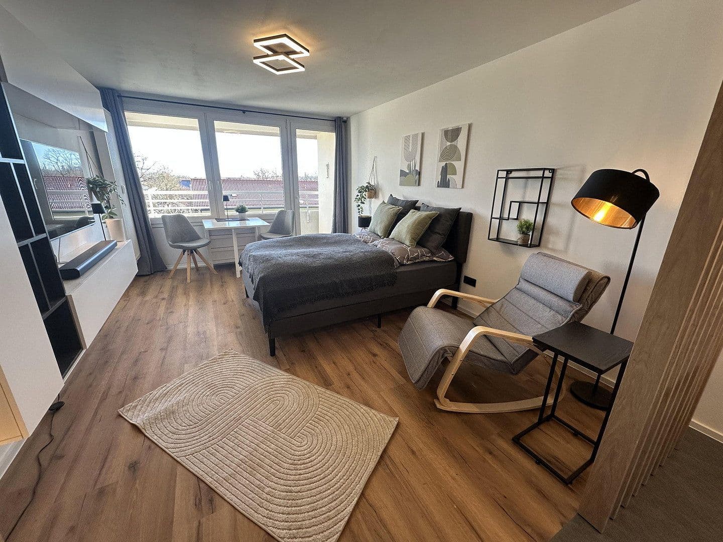 Pronájem bytu 1+1 30 m², Rudolfstr. 1, Planegg, Bavorsko Pronájem bytu 1+1 30 m², Rudolfstr. 1, Planegg, Bavorsko