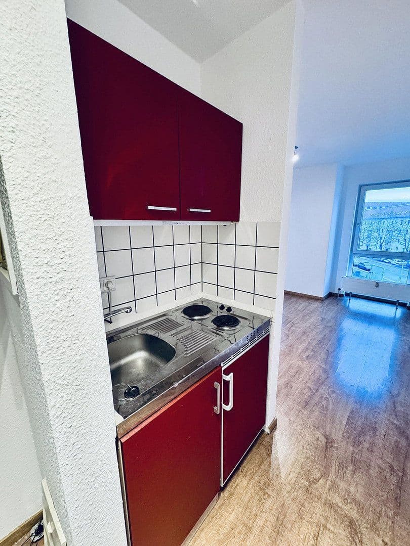 Pronájem bytu 1+1 23 m², Herrnstr. 91, Fürth, Bavorsko Pronájem bytu 1+1 23 m², Herrnstr. 91, Fürth, Bavorsko