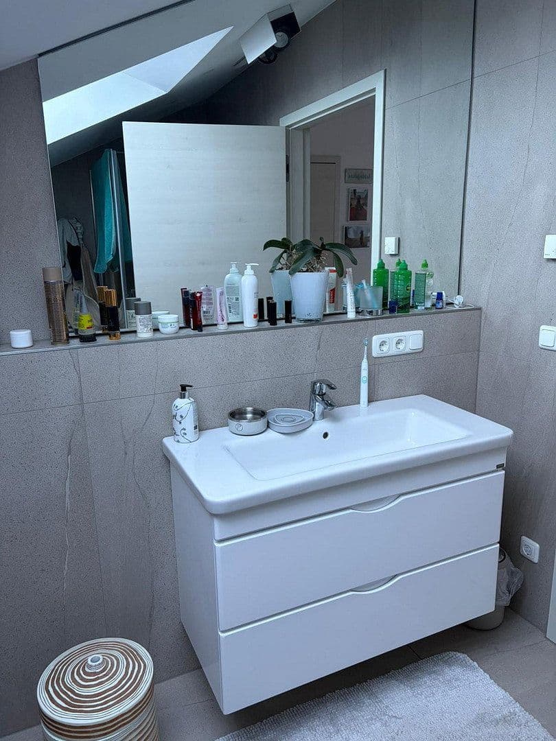 Pronájem bytu 2+1 69 m², Grünsteinstraße 13, Schönau am Königssee, Bavorsko Pronájem bytu 2+1 69 m², Grünsteinstraße 13, Schönau am Königssee, Bavorsko