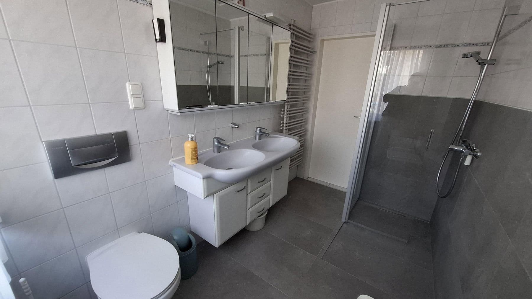 Prodej domu 190 m², pozemek 629 m², Darmstadt, Hessen Prodej domu 190 m², pozemek 629 m², Darmstadt, Hessen