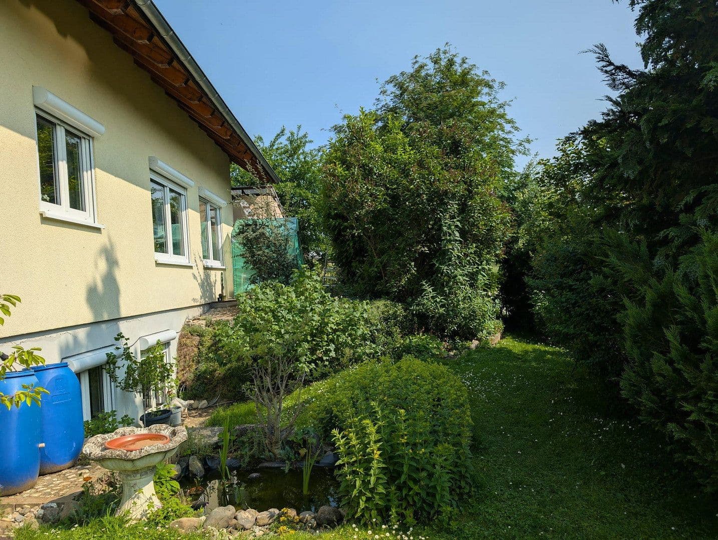 Prodej domu 120 m², pozemek 800 m², Eigeltingen, Bádensko-Württembersko Prodej domu 120 m², pozemek 800 m², Eigeltingen, Bádensko-Württembersko