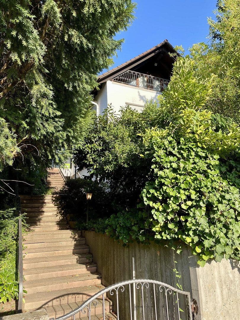 Prodej domu 330 m², pozemek 1.066 m², Riedstadt, Hessen Prodej domu 330 m², pozemek 1.066 m², Riedstadt, Hessen