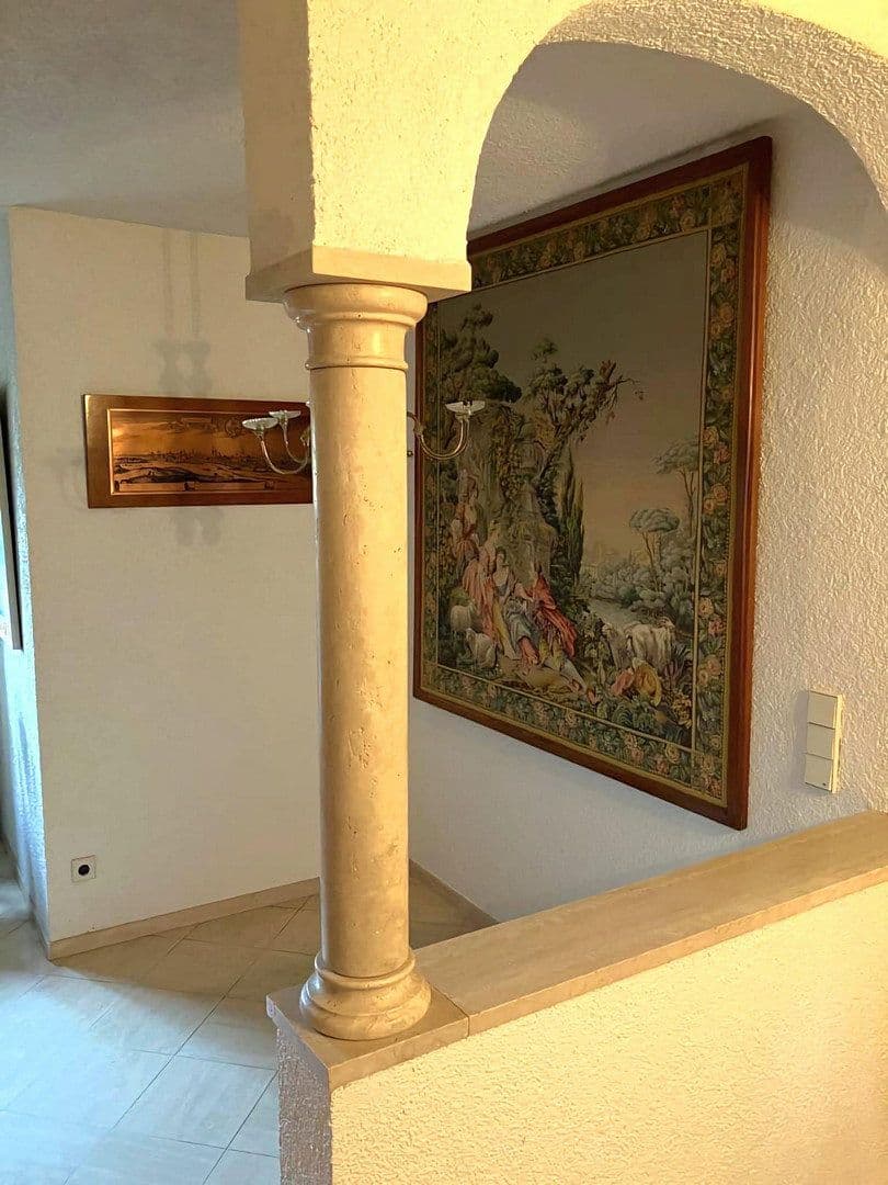 Prodej domu 330 m², pozemek 1.066 m², Riedstadt, Hessen Prodej domu 330 m², pozemek 1.066 m², Riedstadt, Hessen