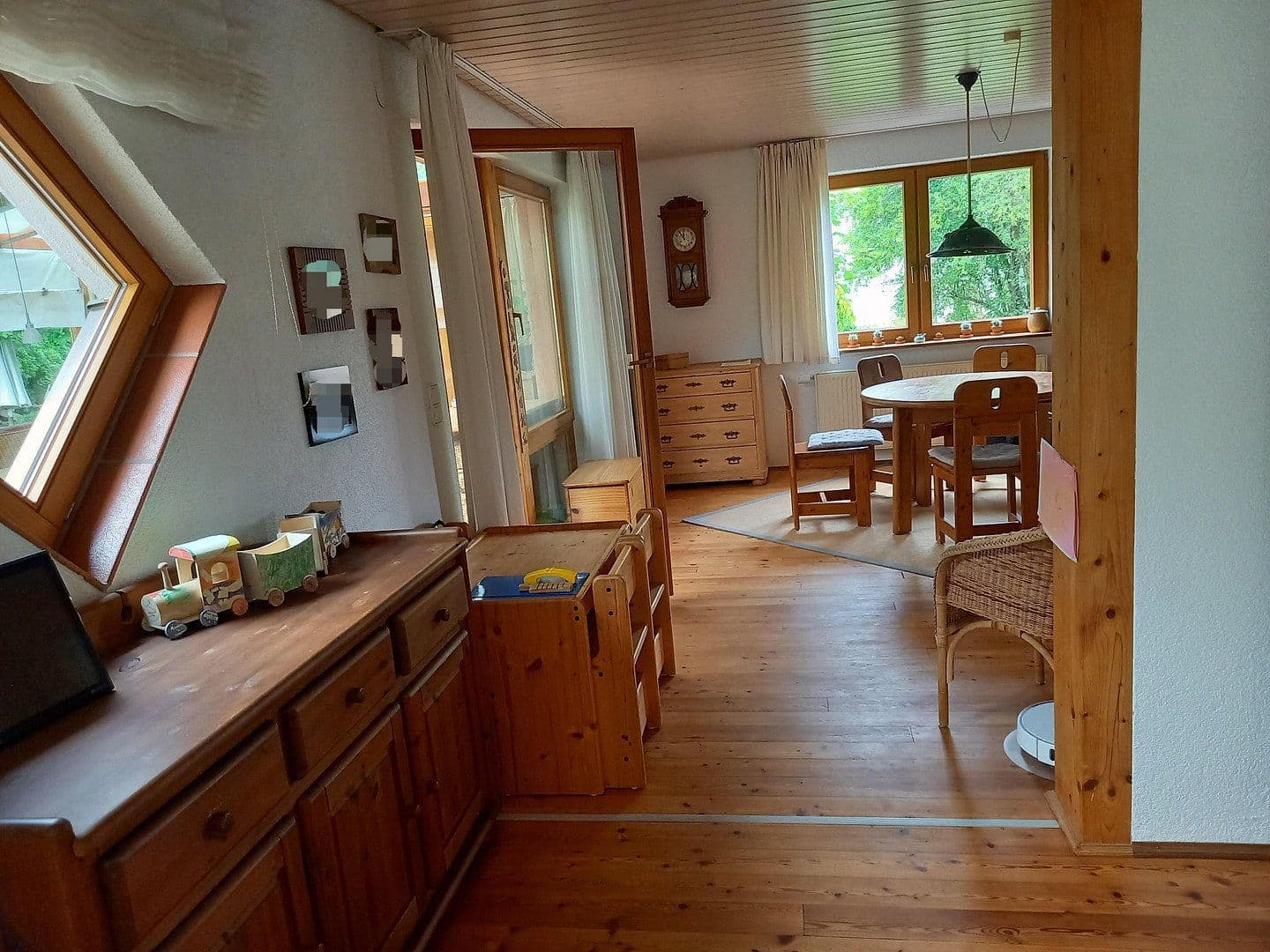 Prodej domu 195 m², pozemek 670 m², Leinzell, Bádensko-Württembersko Prodej domu 195 m², pozemek 670 m², Leinzell, Bádensko-Württembersko