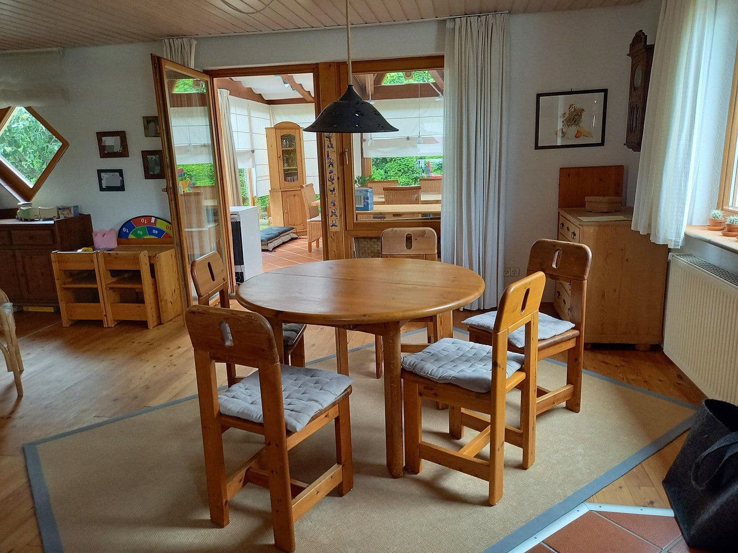 Prodej domu 195 m², pozemek 670 m², Leinzell, Bádensko-Württembersko Prodej domu 195 m², pozemek 670 m², Leinzell, Bádensko-Württembersko