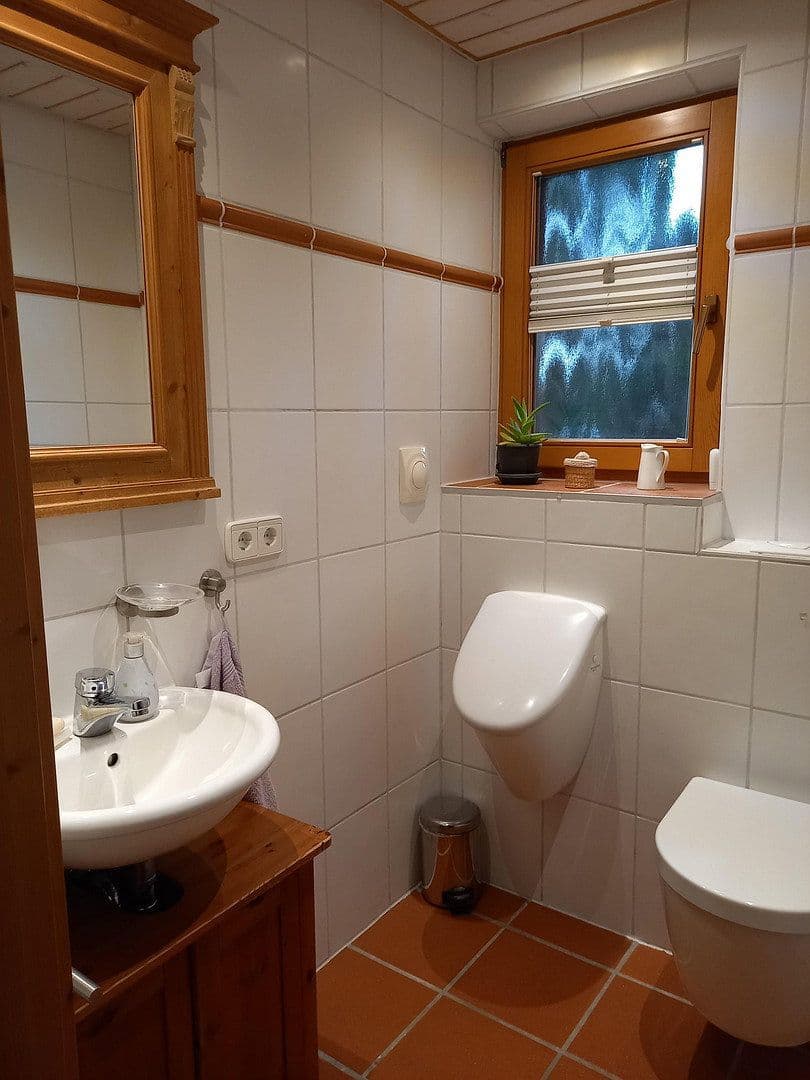 Prodej domu 195 m², pozemek 670 m², Leinzell, Bádensko-Württembersko Prodej domu 195 m², pozemek 670 m², Leinzell, Bádensko-Württembersko