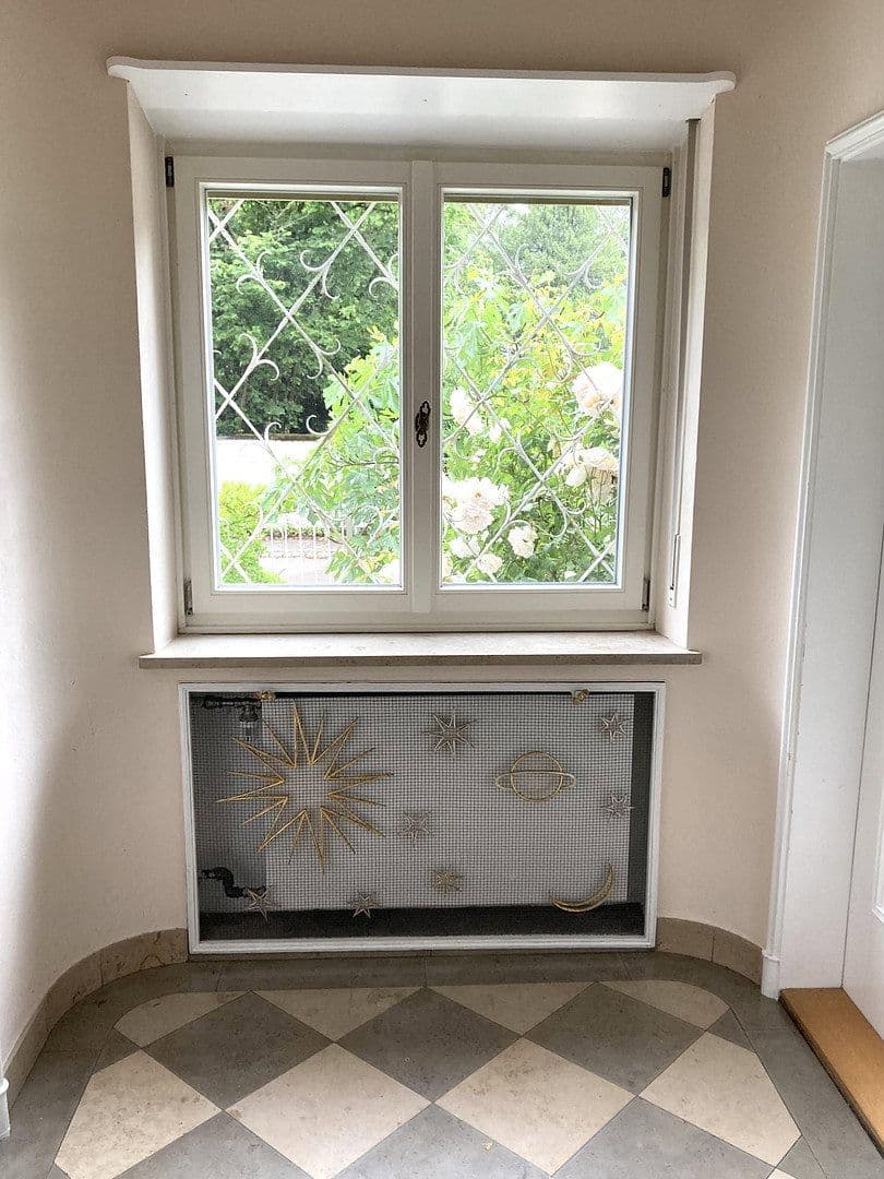 Prodej domu 330 m², pozemek 1.000 m², Augsburg, Bavorsko Prodej domu 330 m², pozemek 1.000 m², Augsburg, Bavorsko