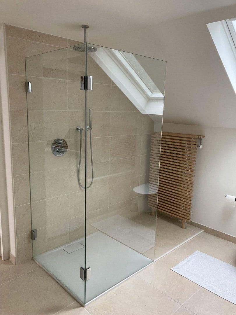 Prodej domu 330 m², pozemek 1.000 m², Augsburg, Bavorsko Prodej domu 330 m², pozemek 1.000 m², Augsburg, Bavorsko