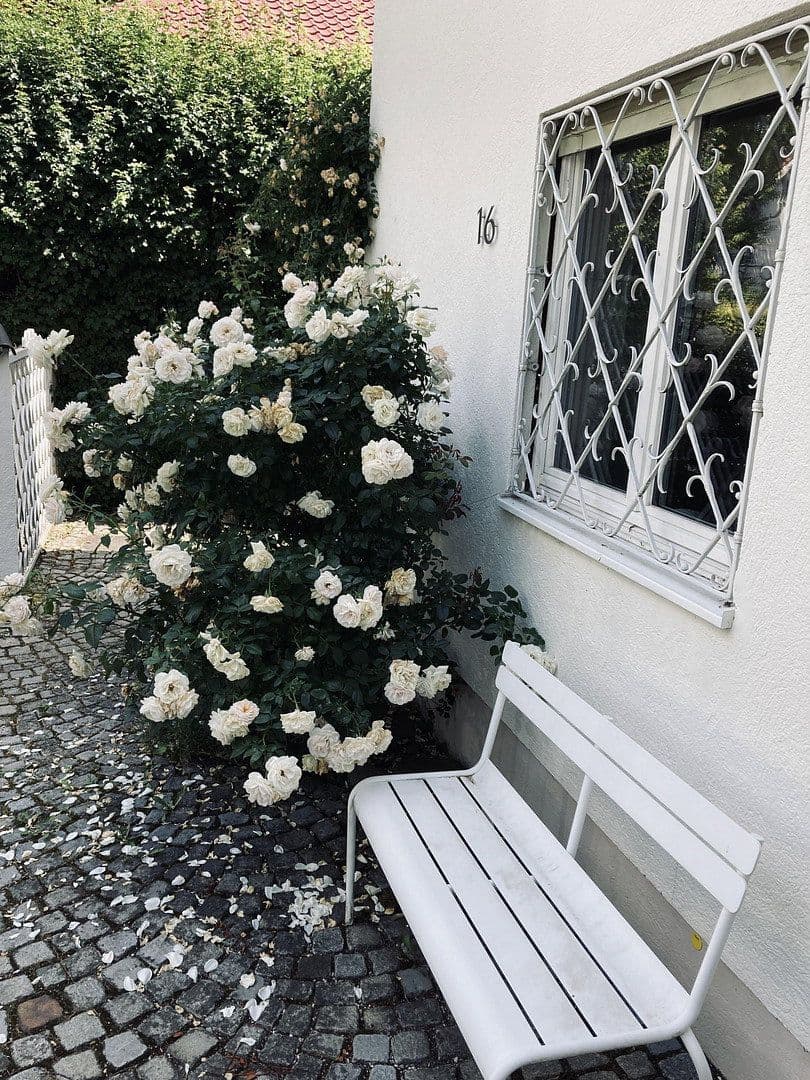 Prodej domu 330 m², pozemek 1.000 m², Augsburg, Bavorsko Prodej domu 330 m², pozemek 1.000 m², Augsburg, Bavorsko