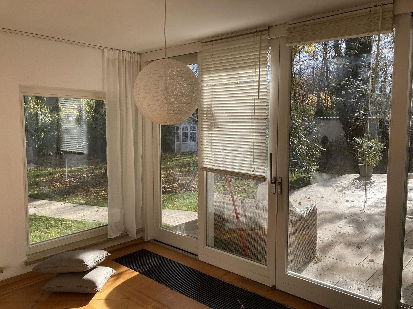 Prodej domu 330 m², pozemek 1.000 m², Augsburg, Bavorsko Prodej domu 330 m², pozemek 1.000 m², Augsburg, Bavorsko