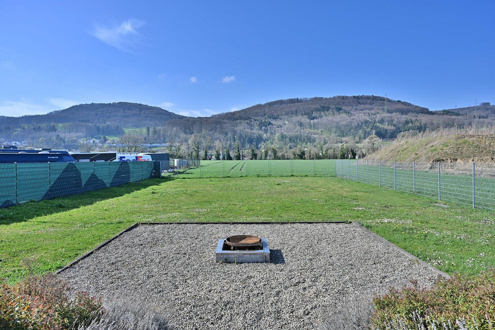 Prodej nebytového prostoru 5.000 m², Bad Säckingen, Bádensko-Württembersko Prodej nebytového prostoru 5.000 m², Bad Säckingen, Bádensko-Württembersko