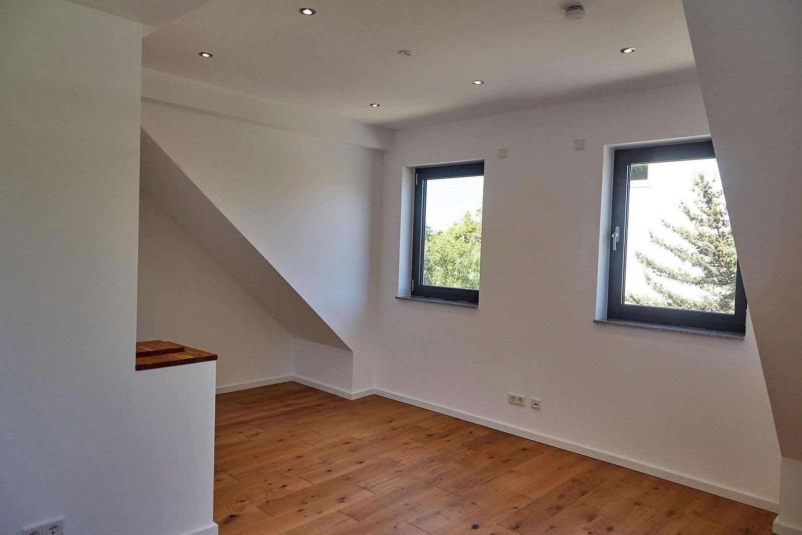 Prodej domu 205 m², pozemek 311 m², Meerbusch, Severní Porýní-Vestfálsko Prodej domu 205 m², pozemek 311 m², Meerbusch, Severní Porýní-Vestfálsko