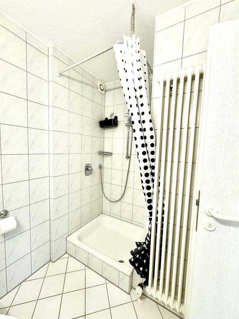 Pronájem bytu 1+1 40 m², Aidlingen, Bádensko-Württembersko Pronájem bytu 1+1 40 m², Aidlingen, Bádensko-Württembersko