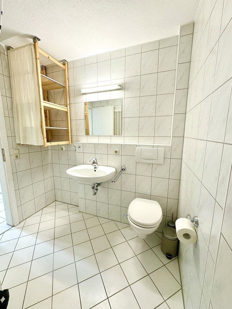 Pronájem bytu 1+1 40 m², Aidlingen, Bádensko-Württembersko Pronájem bytu 1+1 40 m², Aidlingen, Bádensko-Württembersko