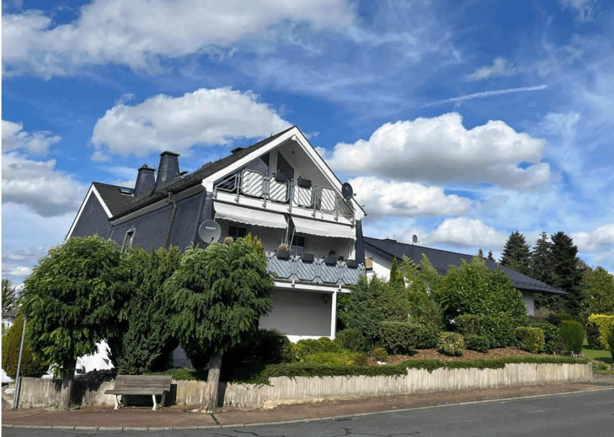 Pronájem bytu 4+1 91 m², Westerwaldstraße 5, Limburg an der Lahn, Hessen Pronájem bytu 4+1 91 m², Westerwaldstraße 5, Limburg an der Lahn, Hessen