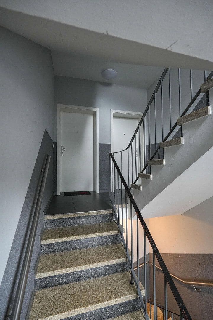 Prodej domu 1.780 m², pozemek 1.162 m², Konstantinplatz.5, Nordrhein-Westfalen - Mönchengladbach, Severní Porýní-Vestfálsko Prodej domu 1.780 m², pozemek 1.162 m², Konstantinplatz.5, Nordrhein-Westfalen - Mönchengladbach, Severní Porýní-Vestfálsko