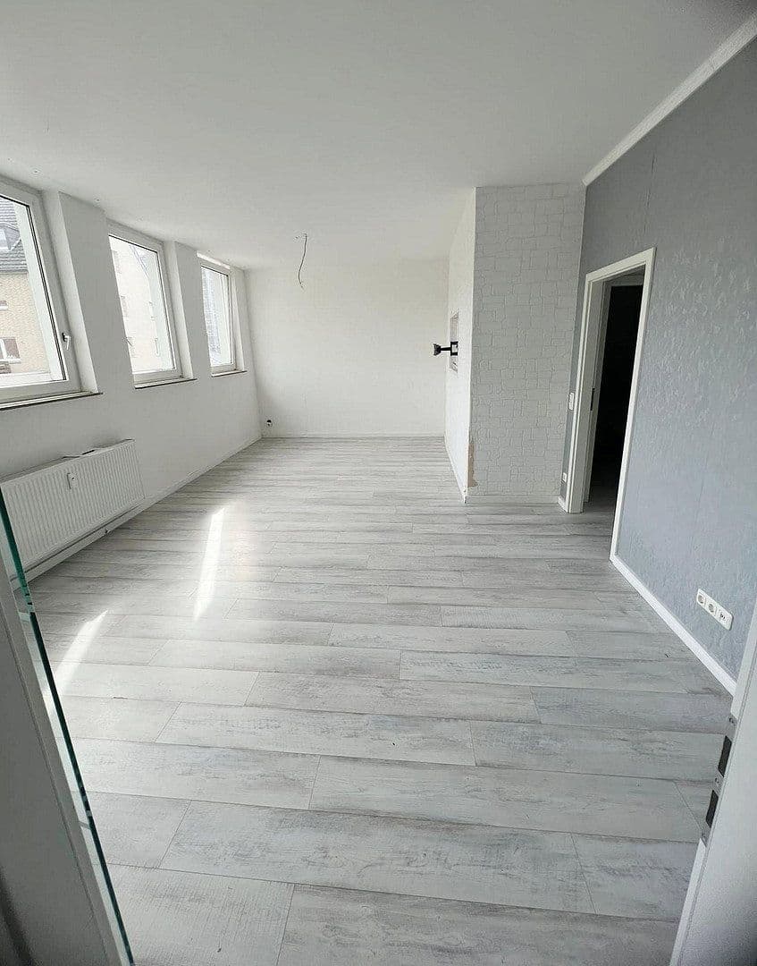 Prodej domu 1.780 m², pozemek 1.162 m², Konstantinplatz.5, Nordrhein-Westfalen - Mönchengladbach, Severní Porýní-Vestfálsko Prodej domu 1.780 m², pozemek 1.162 m², Konstantinplatz.5, Nordrhein-Westfalen - Mönchengladbach, Severní Porýní-Vestfálsko