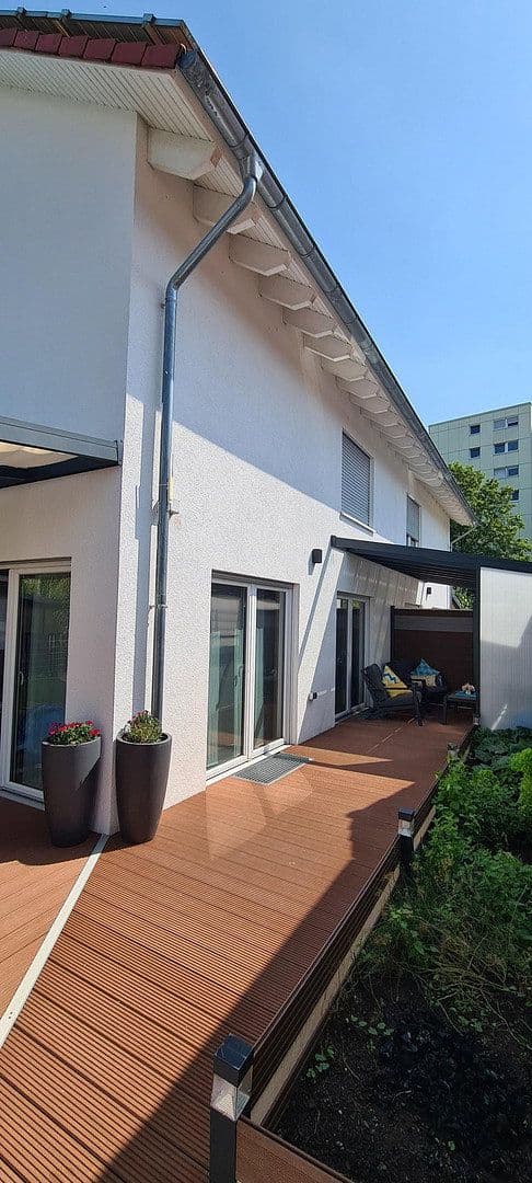 Prodej domu 127 m², pozemek 235 m², Adalbert-Stifter-Weg 2a, Markt Schwaben, Bavorsko Prodej domu 127 m², pozemek 235 m², Adalbert-Stifter-Weg 2a, Markt Schwaben, Bavorsko