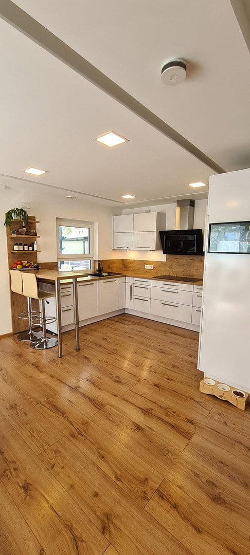 Prodej domu 127 m², pozemek 235 m², Adalbert-Stifter-Weg 2a, Markt Schwaben, Bavorsko Prodej domu 127 m², pozemek 235 m², Adalbert-Stifter-Weg 2a, Markt Schwaben, Bavorsko