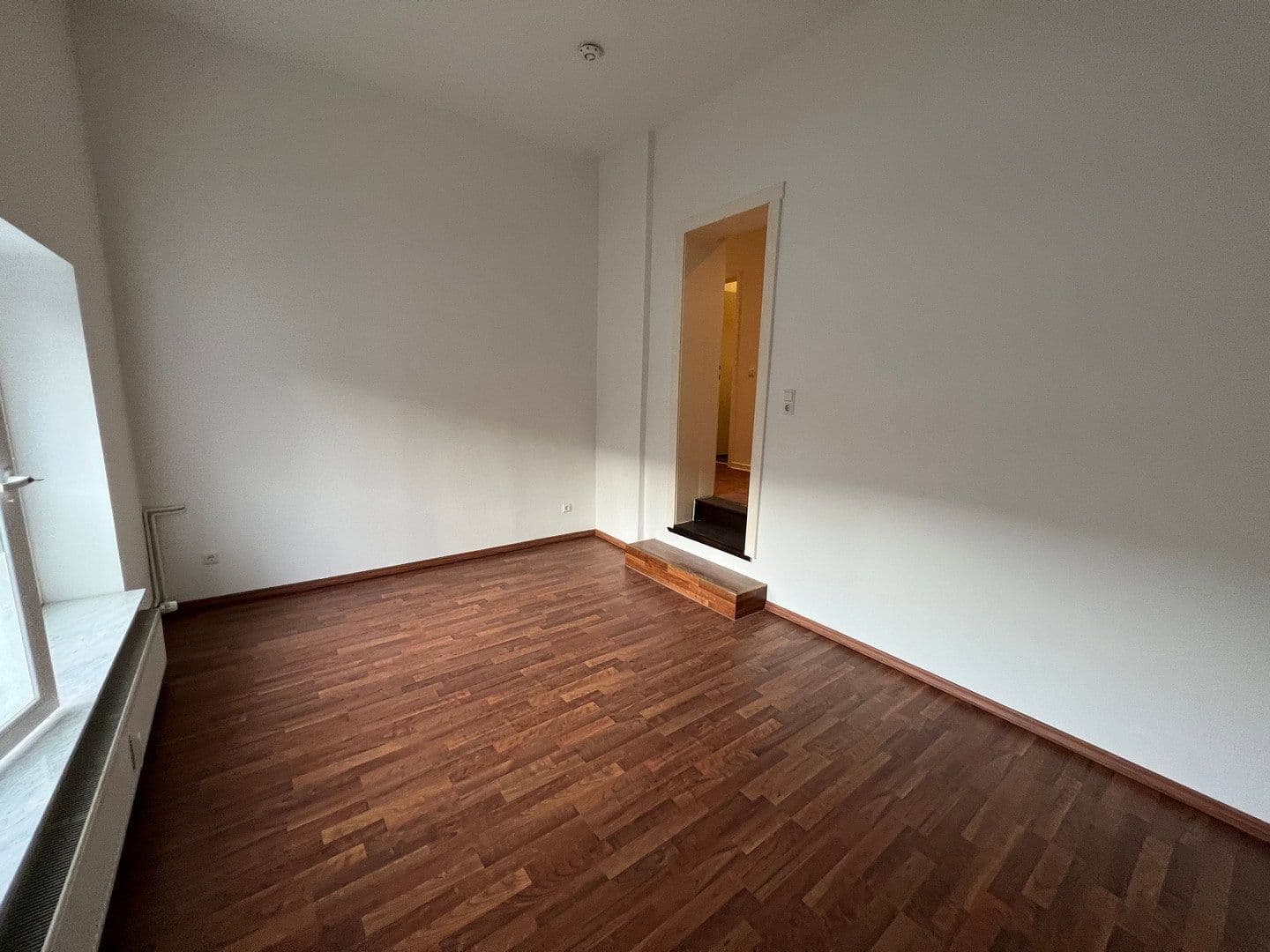 Pronájem bytu 4+1 71 m², Grabbestr. 20, Hannover, Dolní Sasko Pronájem bytu 4+1 71 m², Grabbestr. 20, Hannover, Dolní Sasko