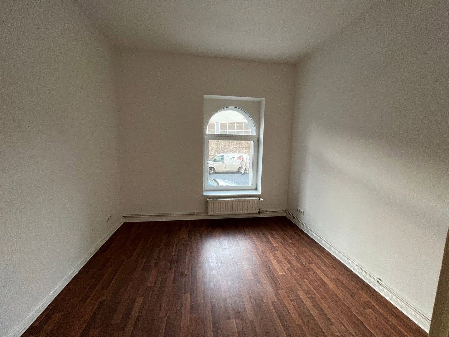 Pronájem bytu 4+1 71 m², Grabbestr. 20, Hannover, Dolní Sasko Pronájem bytu 4+1 71 m², Grabbestr. 20, Hannover, Dolní Sasko