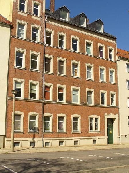 Pronájem bytu 3+1 74 m², Gutenbergstr. 32, Chemnitz, Sasko Pronájem bytu 3+1 74 m², Gutenbergstr. 32, Chemnitz, Sasko