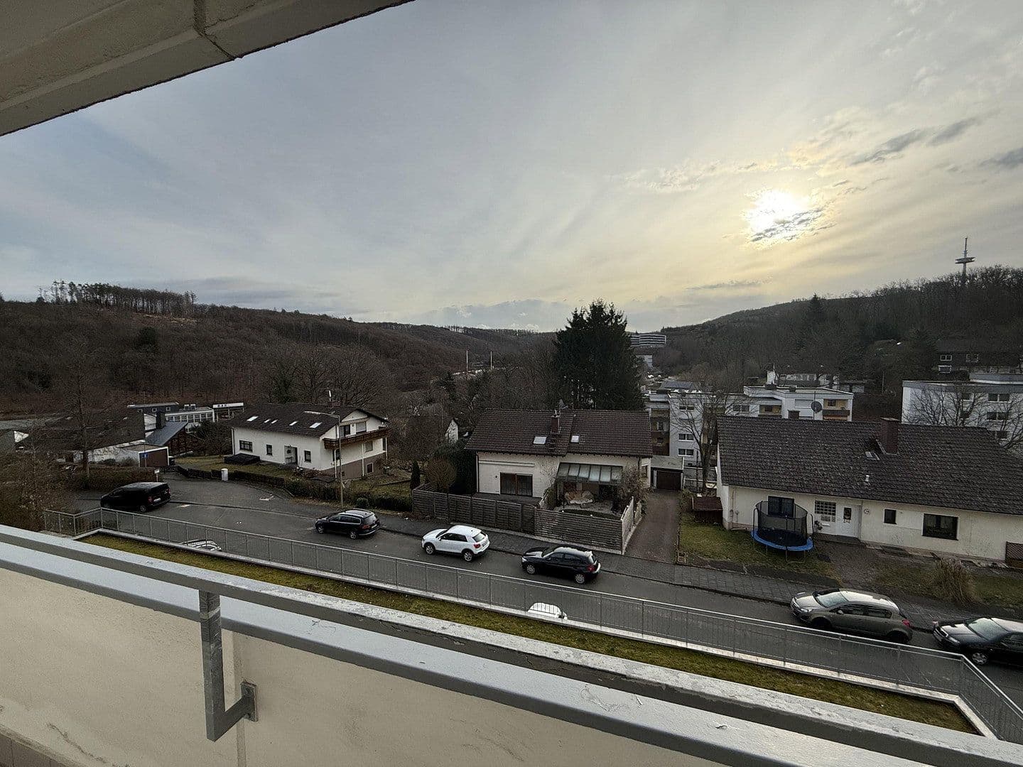 Pronájem bytu 3+1 96 m², Virchowstrasse 17, Siegen, Severní Porýní-Vestfálsko Pronájem bytu 3+1 96 m², Virchowstrasse 17, Siegen, Severní Porýní-Vestfálsko