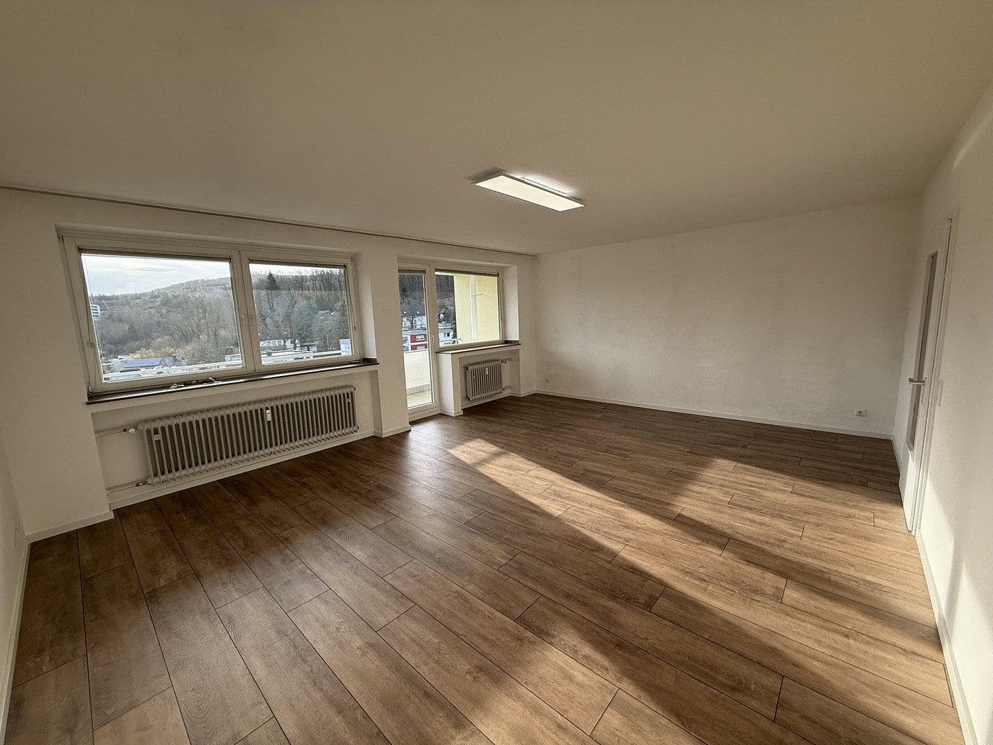Pronájem bytu 3+1 96 m², Virchowstrasse 17, Siegen, Severní Porýní-Vestfálsko Pronájem bytu 3+1 96 m², Virchowstrasse 17, Siegen, Severní Porýní-Vestfálsko