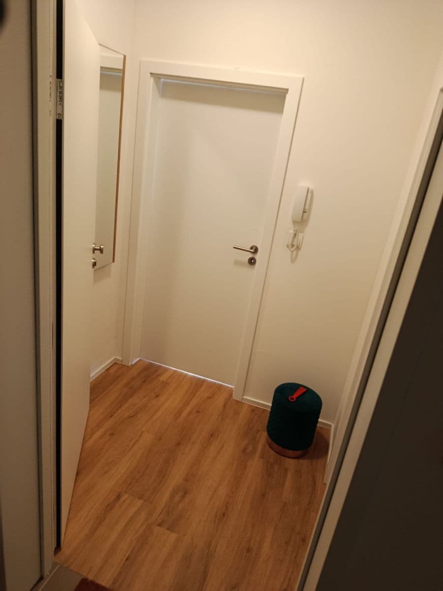 Pronájem bytu 1+kk 28 m², Rolnická, Opava, Moravskoslezský kraj Pronájem bytu 1+kk 28 m², Rolnická, Opava, Moravskoslezský kraj