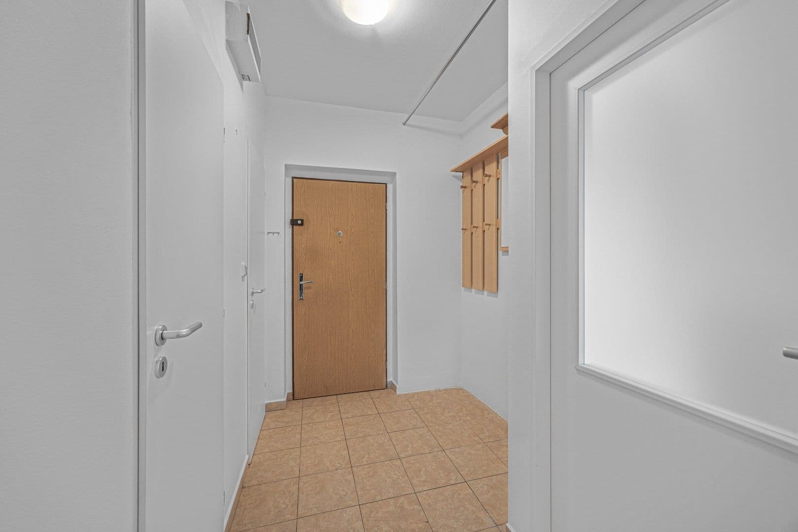 Pronájem bytu 2+kk 42 m², Jarní, Hostivice, Středočeský kraj Pronájem bytu 2+kk 42 m², Jarní, Hostivice, Středočeský kraj