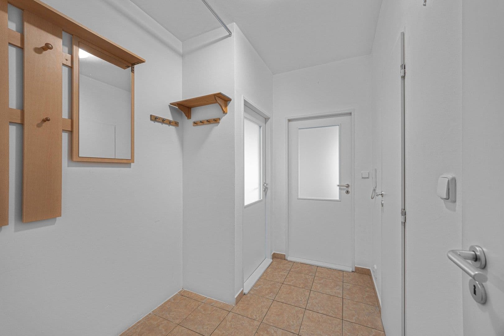 Pronájem bytu 2+kk 42 m², Jarní, Hostivice, Středočeský kraj Pronájem bytu 2+kk 42 m², Jarní, Hostivice, Středočeský kraj