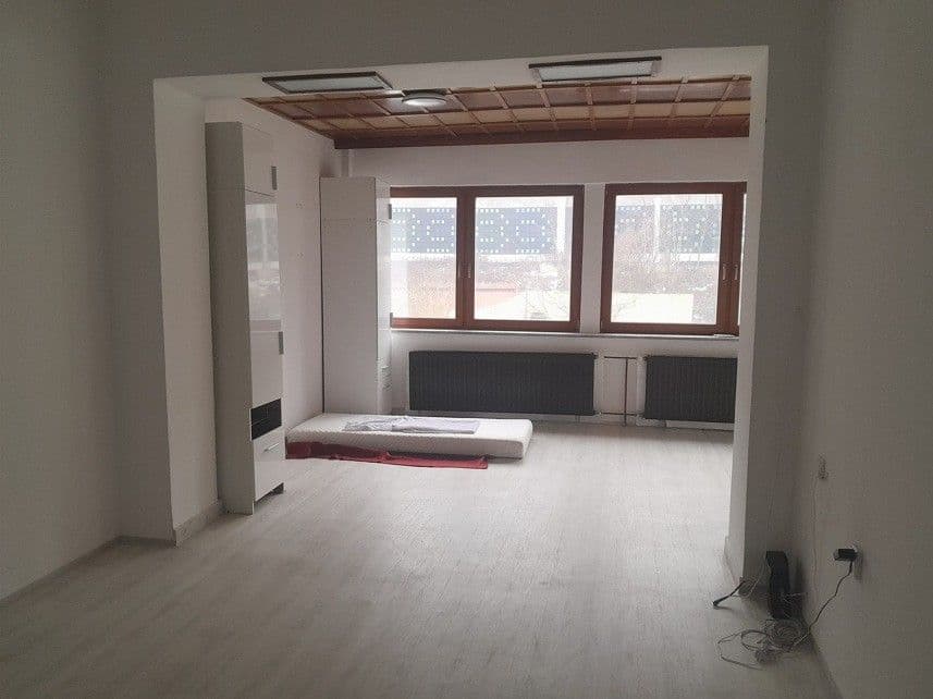 Pronájem domu 18 m², pozemek 1.000 m², Komenského, Bílovice nad Svitavou, Jihomoravský kraj Pronájem domu 18 m², pozemek 1.000 m², Komenského, Bílovice nad Svitavou, Jihomoravský kraj