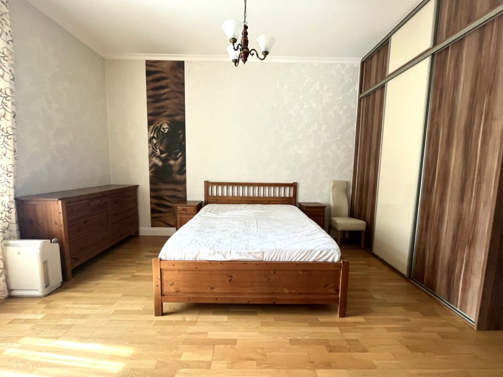 Pronájem bytu 3+kk 98 m², Puškinovo náměstí, Praha, Praha Pronájem bytu 3+kk 98 m², Puškinovo náměstí, Praha, Praha