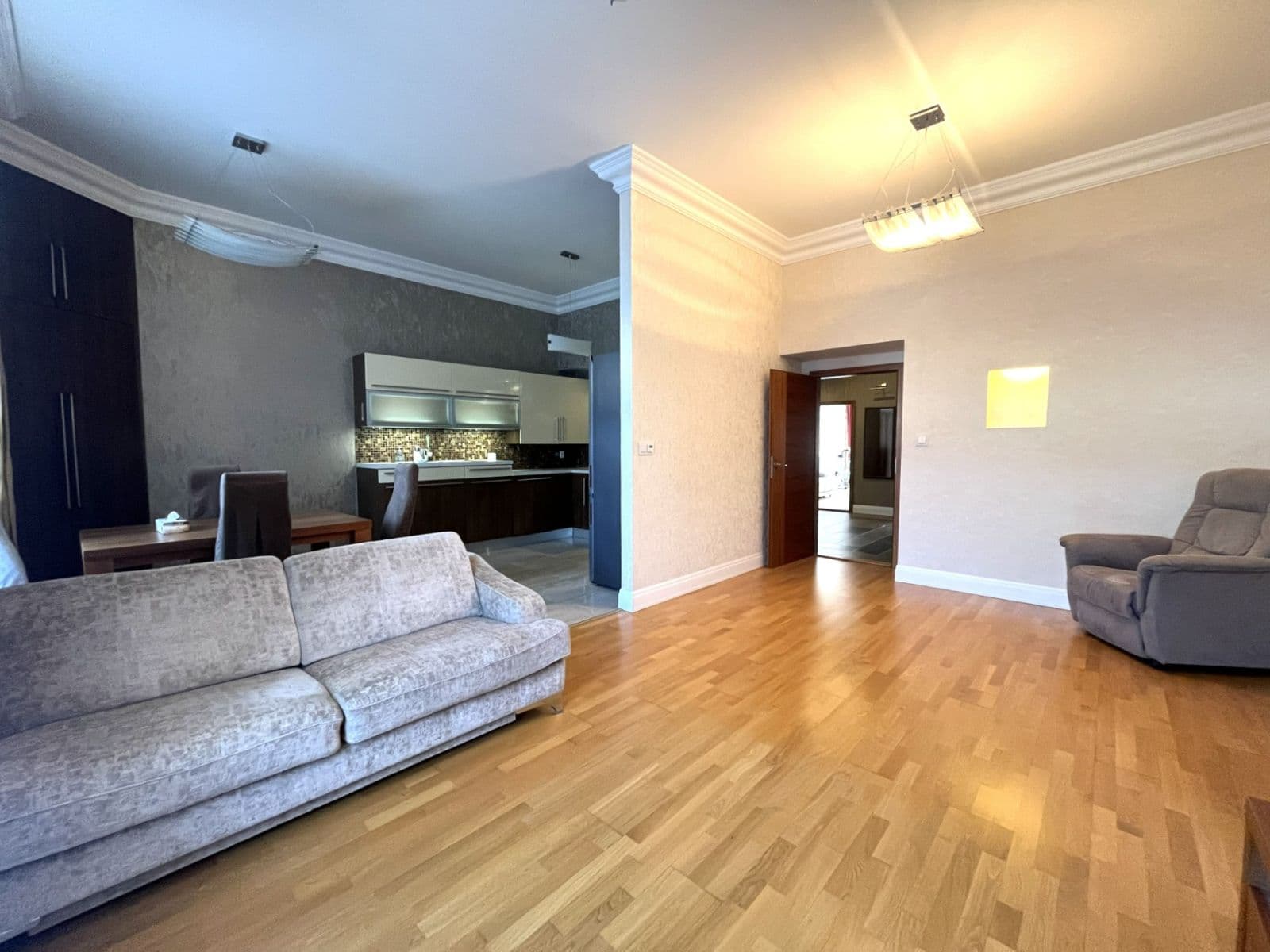 Pronájem bytu 3+kk 98 m², Puškinovo náměstí, Praha, Praha Pronájem bytu 3+kk 98 m², Puškinovo náměstí, Praha, Praha