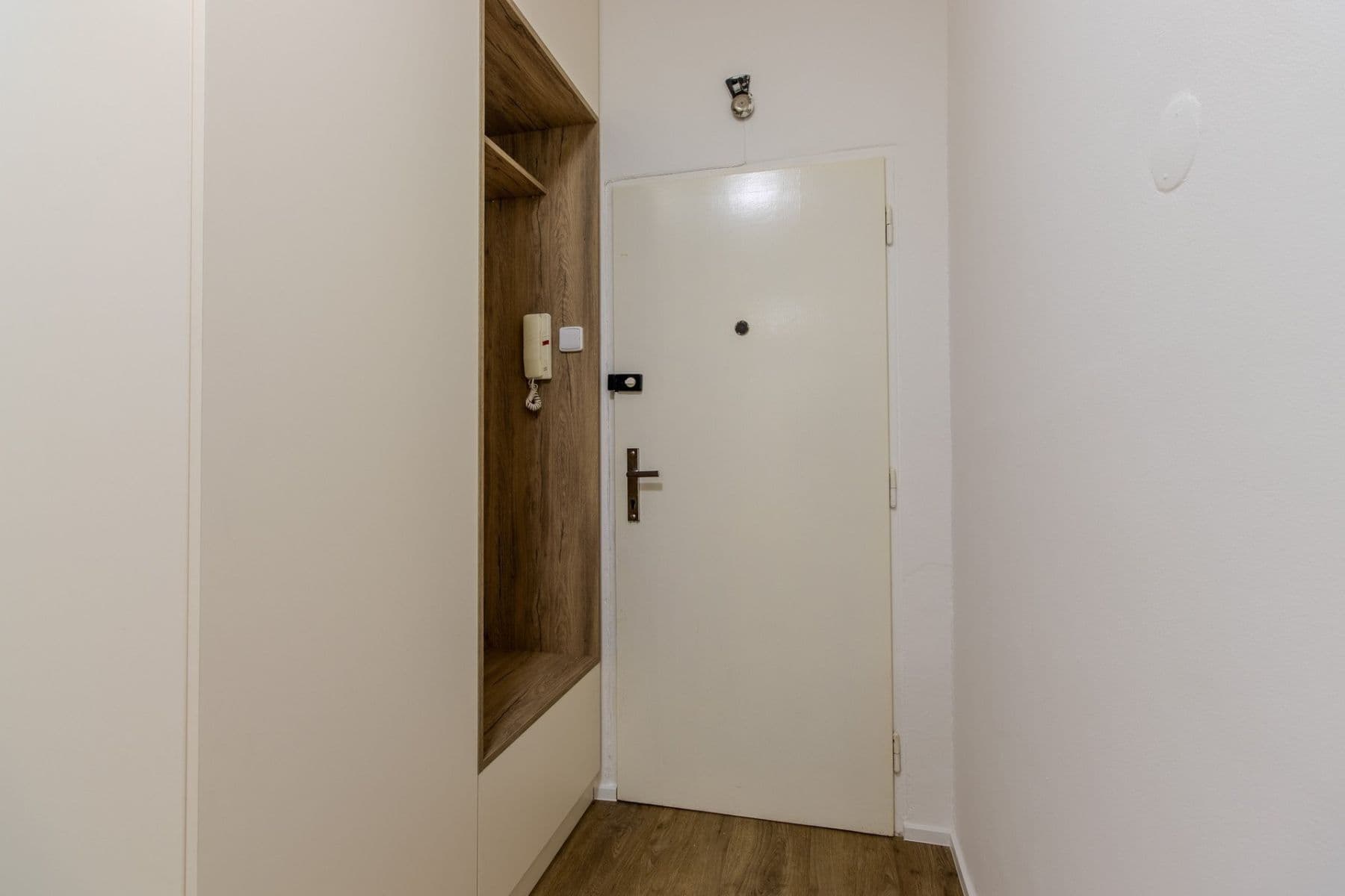 Pronájem bytu 2+1 68 m², Herálecká IV, Praha, Praha Pronájem bytu 2+1 68 m², Herálecká IV, Praha, Praha