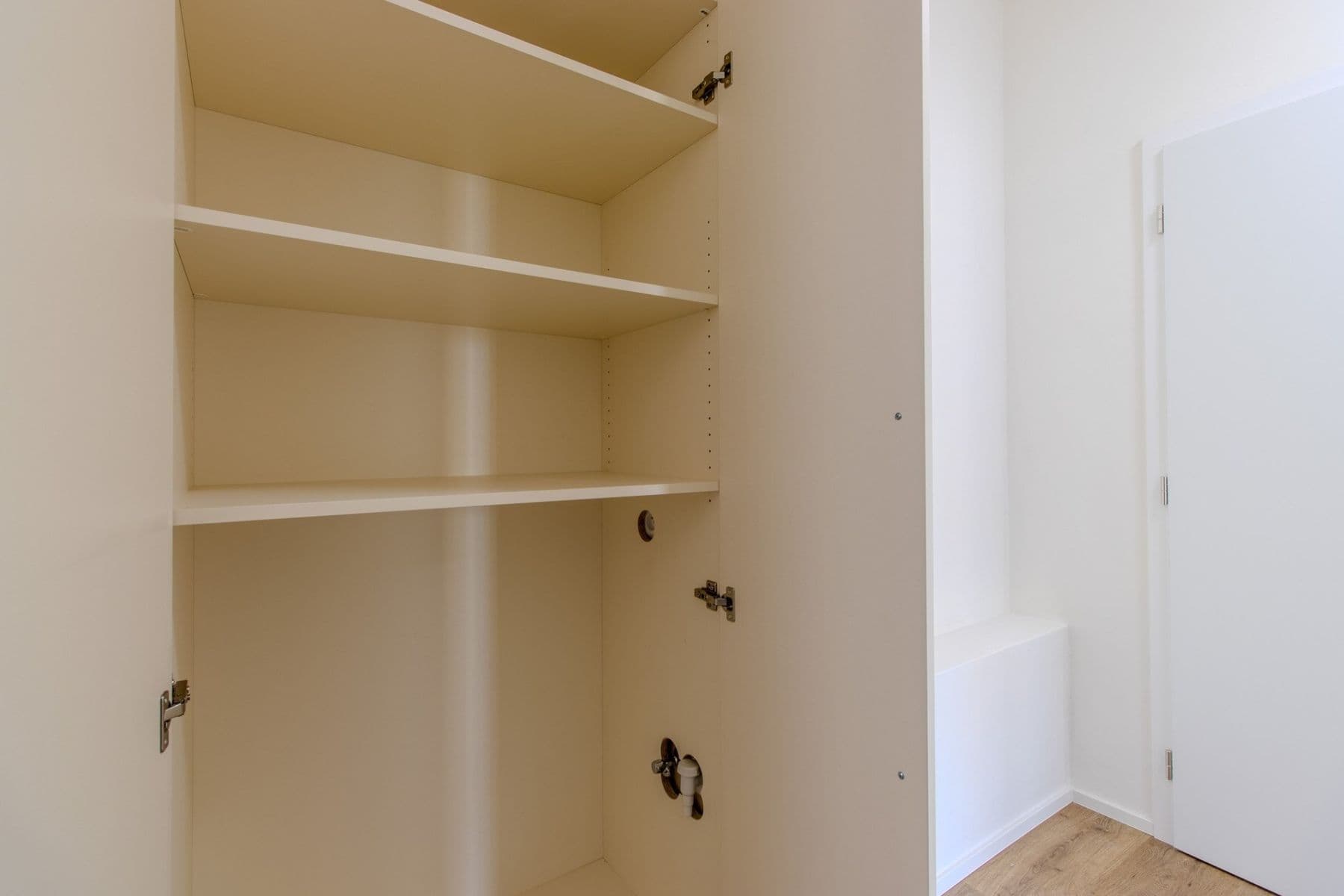 Pronájem bytu 2+1 68 m², Herálecká IV, Praha, Praha Pronájem bytu 2+1 68 m², Herálecká IV, Praha, Praha